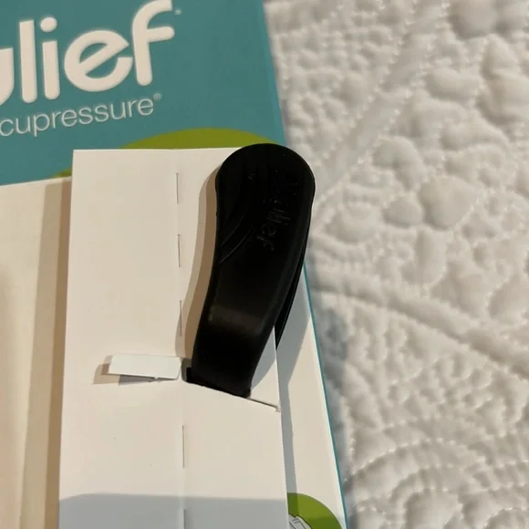 Aculief Wearable Acupressure‎ device, new in package - Picture 5 of 5